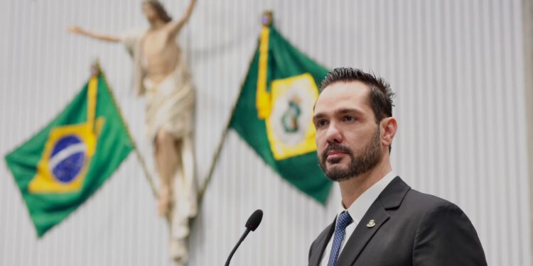 Sancionada lei que estabelece política estadual para o desenvolvimento do Ecoturismo no Ceará