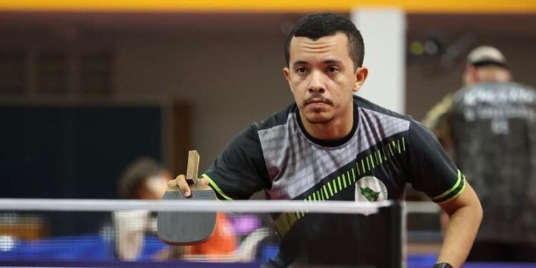 Aracatiense Bruno Nascimento conquista bronze na Copa Brasil de Tênis de Mesa em Natal-RN