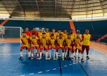 Classificação em dose dupla: Sub-15 e Sub-17 do Aracati avançam na Liga Ceará de Futsal