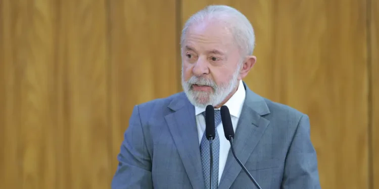 Lula regulamenta a Lei de Reciprocidade Comercial