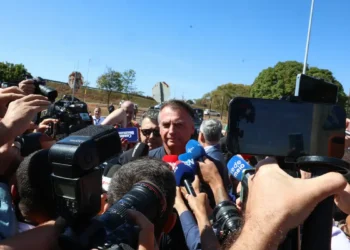 STF tem placar de 4 votos a 0 para manter cautelares contra Bolsonaro