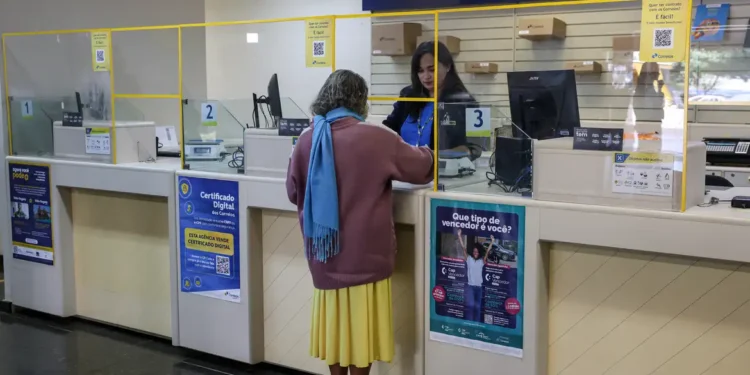 Reembolso de descontos ilegais começa a ser pago na quarta-feira (23)