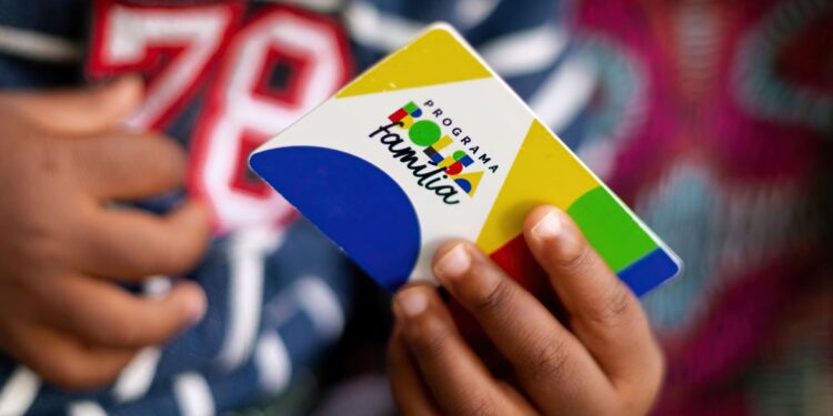 Caixa termina pagamento da parcela do Bolsa Família de julho