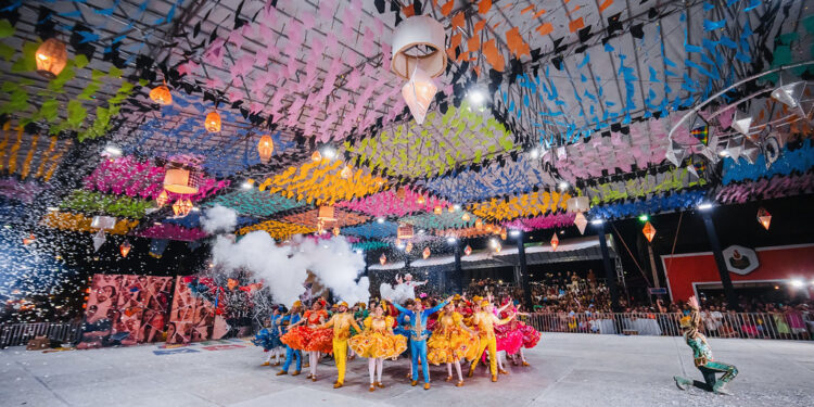 Quadrilha Festeja Siará, de Quixeré, é a grande campeã do 25º Festejo Ceará Junino