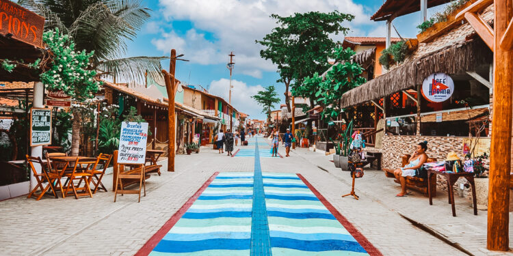 Canoa Quebrada se prepara para o Agosto do Mar 2025, com quatro fins de semana de muita gastronomia