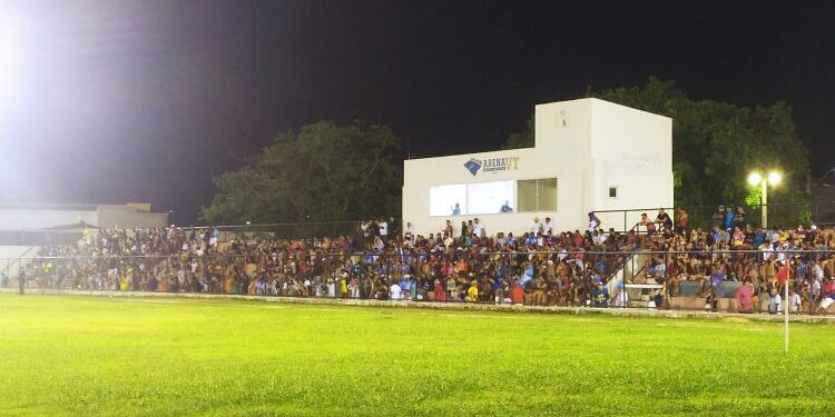 Seleção de Aracati enfrenta o Ceará em partida histórica na Arena VT