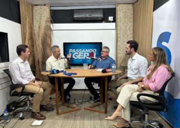 Elmano de Freitas participa de entrevista exclusiva na Sinal e fala sobre entregas para o Aracati e Região