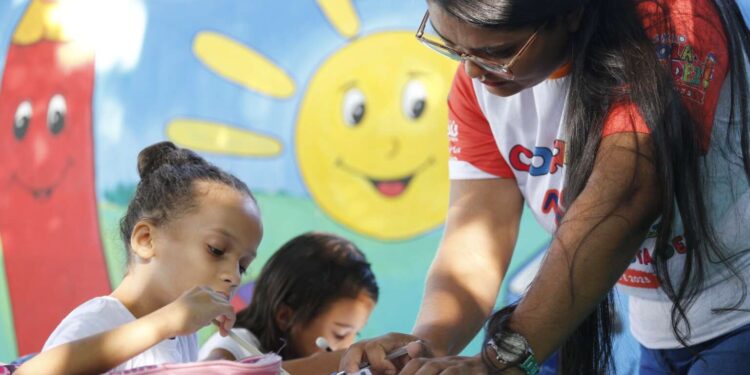 Com 85,3% de crianças alfabetizadas na idade certa, Ceará se consolida com melhor índice do Brasil