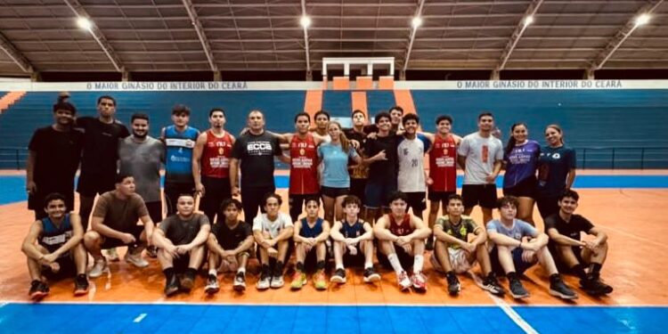 Com participação de atletas da região, Aracati Basquete Camp reúne mais de 50 inscritos no Ginásio Municipal