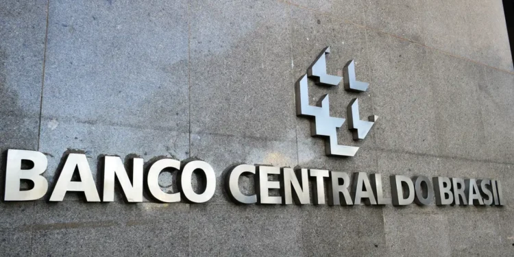 Banco Central suspende mais três instituições financeiras do Pix