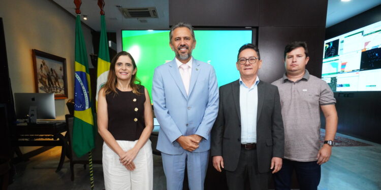 Elmano anuncia que 4ª parcela dos precatórios do Fundef será paga no dia 1º de setembro