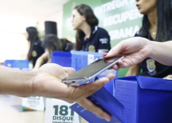 Roubos de celulares reduzem 22,6% de janeiro a agosto de 2025 no Ceará