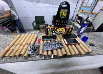 Mais de 70 suspeitos de envolvimento com solturas de fogos relacionados a grupos criminosos são capturados no Ceará