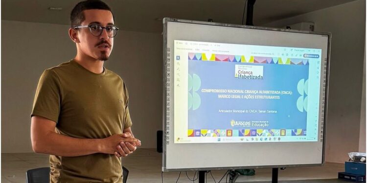 Mês do Professor: iniciativa garante 15% de desconto em hospedagens para educadores de todo o país