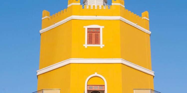 Governador Elmano e o Secretário de turismo Eduardo Bismarck reabrem Farol do Mucuripe neste domingo (5)