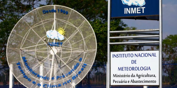 Feriado: Inmet descarta possibilidade de ciclone no Brasil