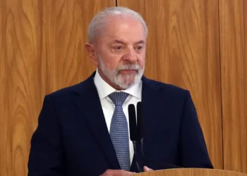 Lula comenta prisão de Jair Bolsonaro: “Lição de democracia”