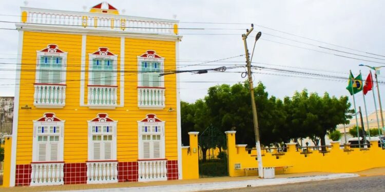 Aracati decreta ponto facultativo nesta sexta-feira, 21 de novembro