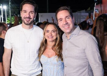 Eduardo Bismarck destaca potencial turístico e cultural do Ceará durante o Festival de Aracati