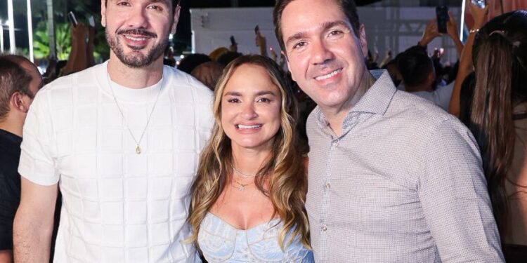 Eduardo Bismarck destaca potencial turístico e cultural do Ceará durante o Festival de Aracati