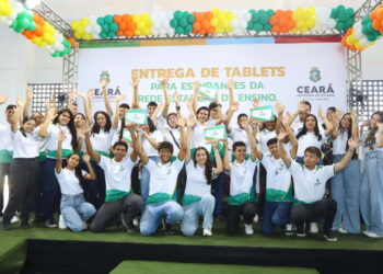 Governo do Ceará realiza entregas na área da educação para os cearenses de Limoeiro do Norte