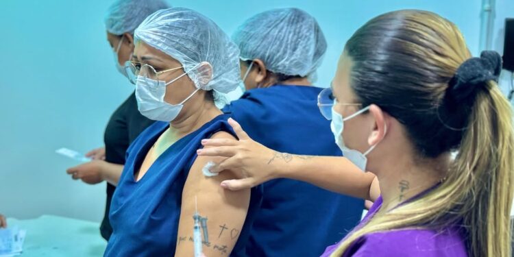 Aracati abre inscrições para Seleção Pública Simplificada de Enfermeiros e Técnicos de Enfermagem