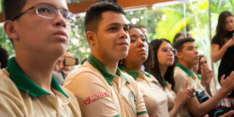 Aracati inicia 4ª turma do Programa Primeiro Passo com aula inaugural nesta segunda-feira