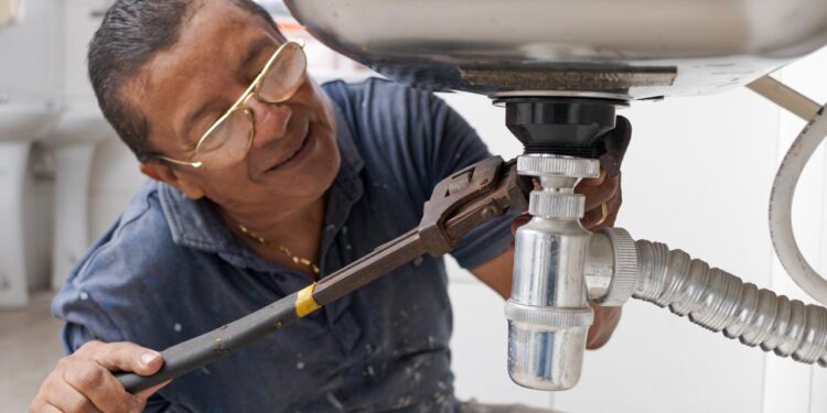 Ceará deve abrir mais de 5 mil oportunidades para autônomos com a chegada do fim do ano, projeta IDT/Sine