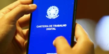 Taxa de desemprego cai para 5,4%, a menor desde 2012