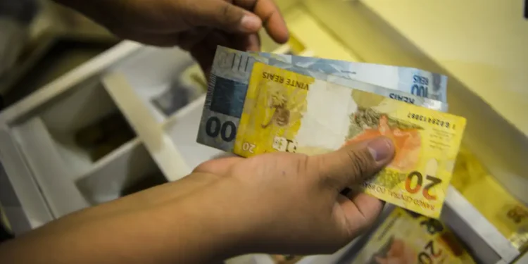 Economia brasileira cresce 0,1% no terceiro trimestre, estima FGV