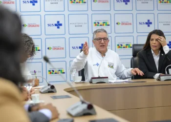 Saúde anuncia compra de 2,8 milhão de doses contra vírus sincicial