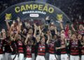 Flamengo derrota Ceará e coroa ano mágico com título Brasileiro