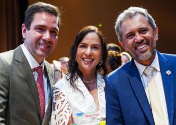 Secretário Eduardo Bismarck celebra reconhecimento nacional do Programa Ceará sem Fome