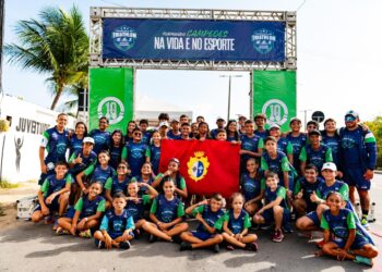 Triatletinhas de Aracati participam do Festival de Aquathlon que celebra os 10 anos da Escolinha de Triathlon 