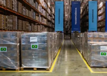 Brasil anuncia doação de 100 toneladas de medicamentos à Venezuela
