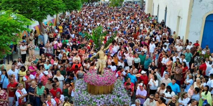 Festa de São Sebastião reúne milhares de fiéis em Aracati