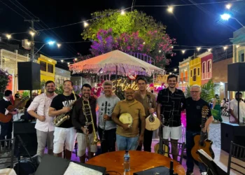 Chorinho dos Bons Ventos grava projeto ao vivo no Teatro Francisca Clotilde, em Aracati