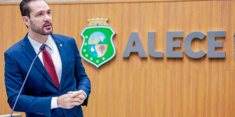 Com destaque no legislativo e projetos para Aracati e região, confira ações do deputado Guilherme Bismarck em 2025