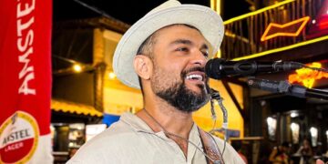 Tiago Sagat faz esquenta de Carnaval no Sextou da Sinal
