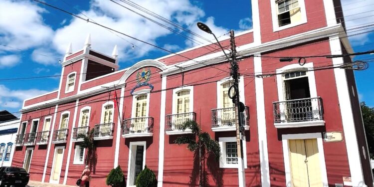 Confira cargos e vagas do concurso público da Câmara Municipal de Aracati