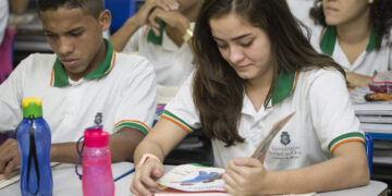 Matrículas em escolas da rede estadual no interior do Ceará começam nesta terça-feira (6)