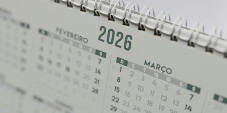 Feriados 2026: confira calendário de folgas nacionais e pontos facultativos