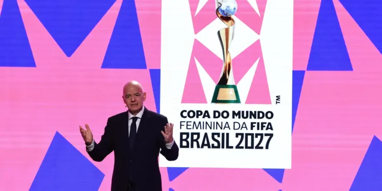 Fifa lança marca da Copa Feminina 2027 em evento no Rio de Janeiro