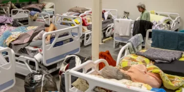 Saúde lança versão atualizada da Caderneta da Pessoa Idosa