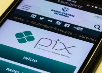 Receita Federal desmente boatos sobre monitoramento de transações via Pix
