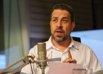 Boulos acredita que fim da escala 6×1 pode ser aprovado neste semestre