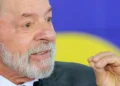 Lula tem evolução satisfatória após cirurgia de catarata