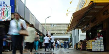 Mais feriados em dias úteis devem alterar dinâmica do consumo em 2026