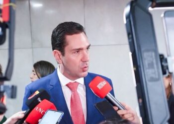 Secretário Eduardo Bismarck aponta possibilidade de internacionalização do Aeroporto de Jericoacoara