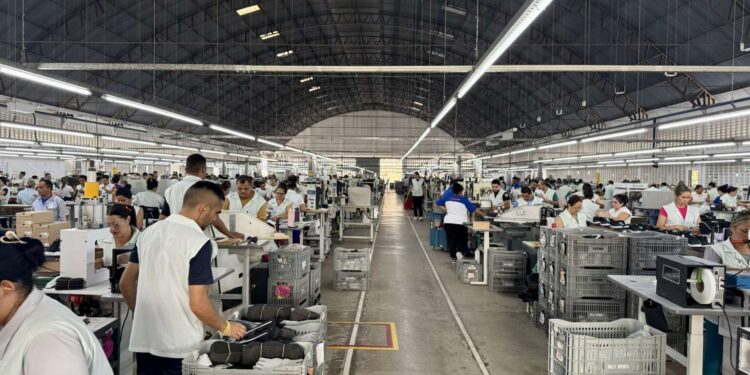 Empresas incentivadas pelo FDI geram mais de 133 mil empregos no Ceará